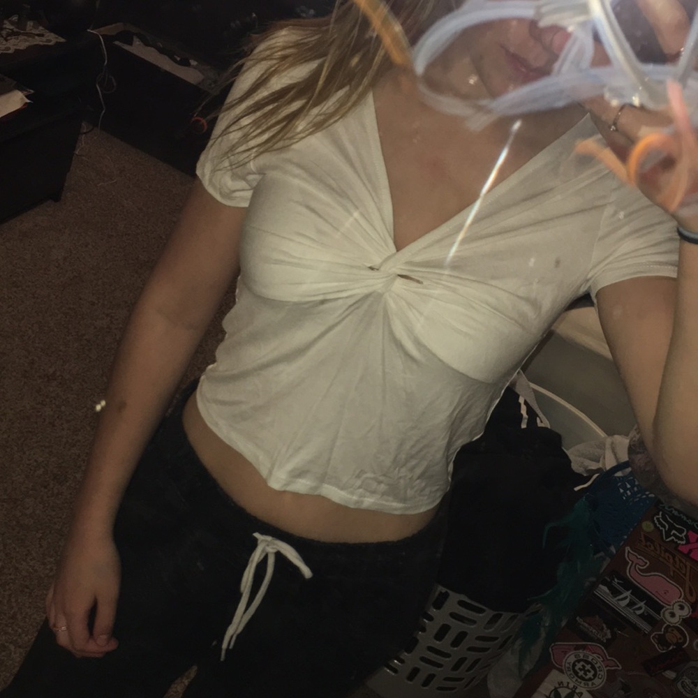 Ambiance crop top v neck shirt